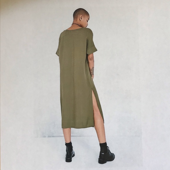 NWT Urban Outfitters Silence + Noise Large Olive Drapey Woven Midi Tee Dress - Picture 7 of 8